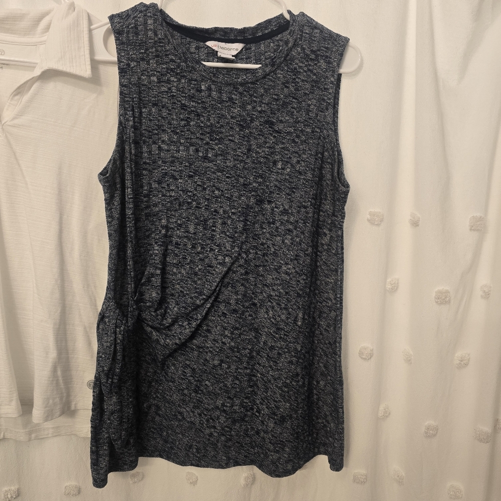 Liz Claiborne Sleeveless Heathered Blue Top Size Medium